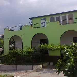 Ana Novi V. - Studio Apartment Novi Vinodolski