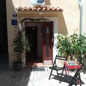 Old Town Charmer Apartment Poreč